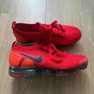 Nike air vapormax flyknit 2 Size 7